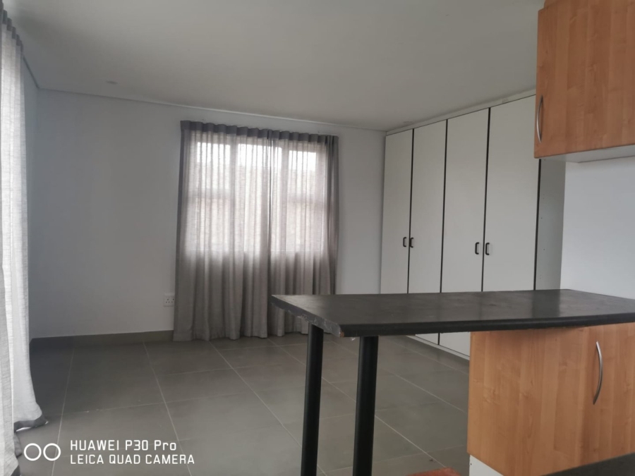1 Bedroom Property for Sale in Brooklyn Western Cape